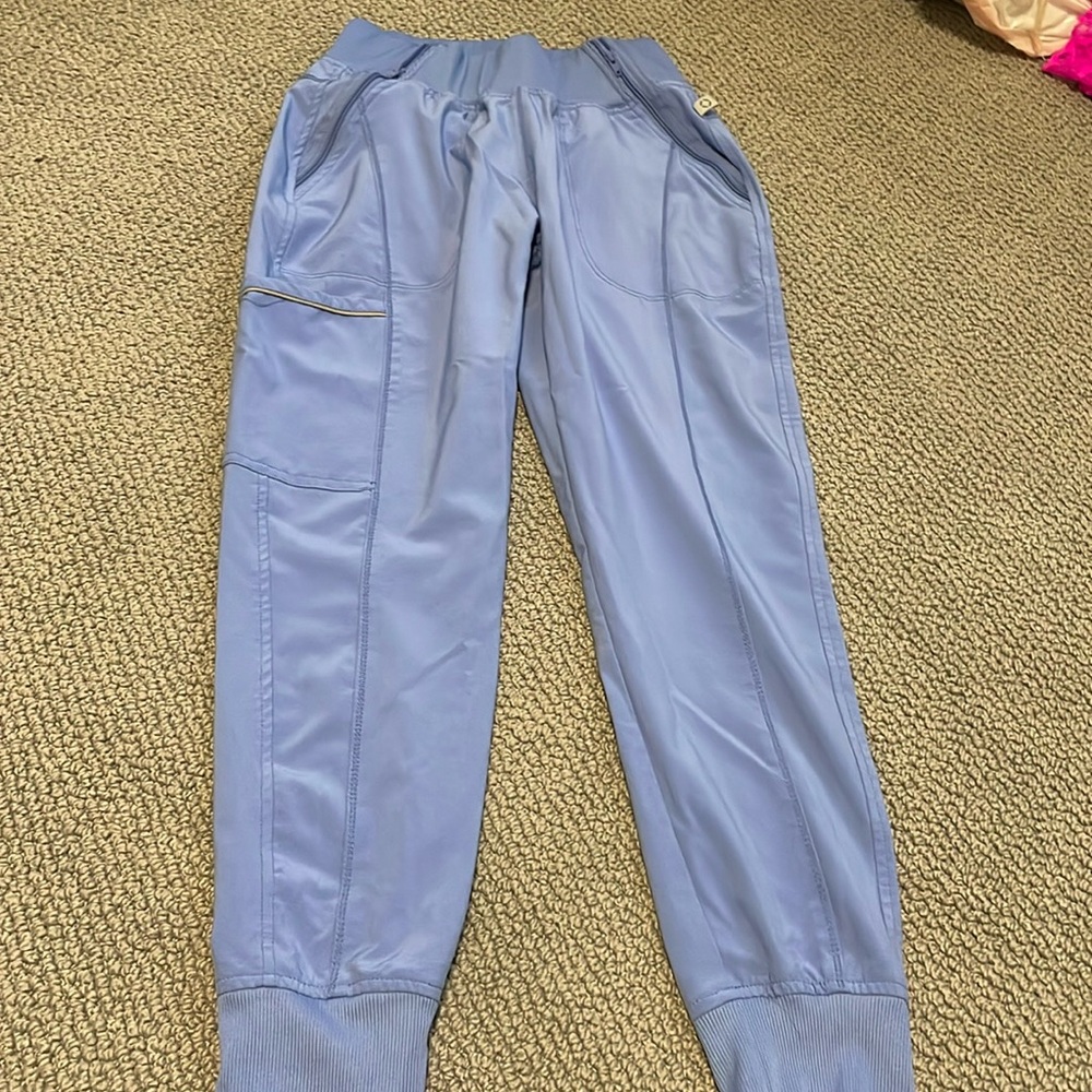 Cherokee Infinity Scrub Joggers
